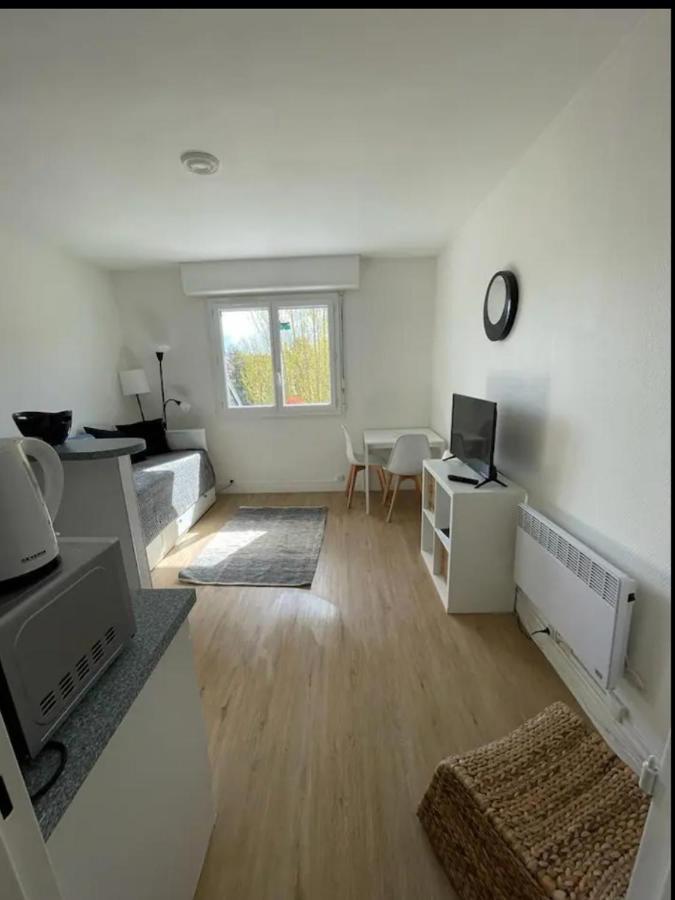 Appartamento Studio sur la côte fleurie à houlgate. Esterno foto
