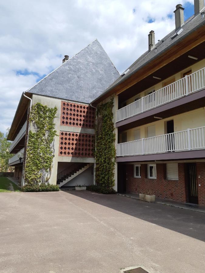 Appartamento Studio sur la côte fleurie à houlgate. Esterno foto